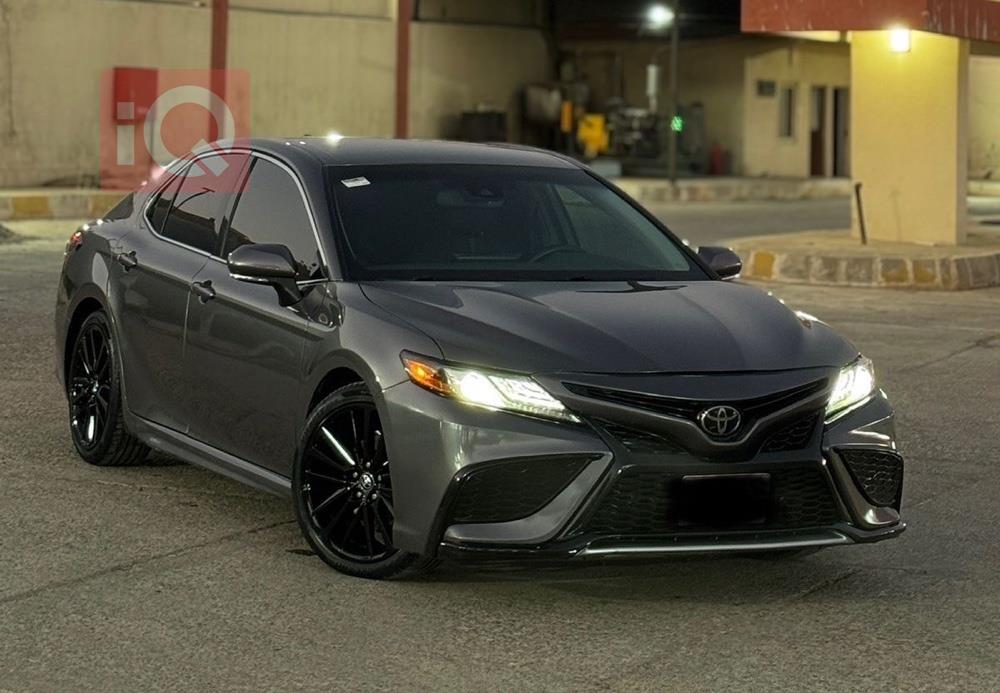 تۆیۆتا کامری